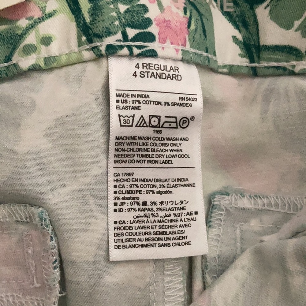 Old Navy NWT Tropical Pixie Chino Pants - Picture 8 of 8